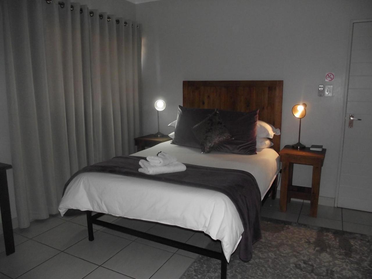 De Nachtuilen Guesthouse อัพพิงตัน ภายนอก รูปภาพ